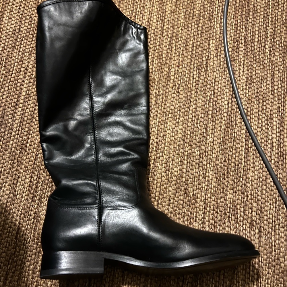 Women’s Frye Melissa Boots brand new